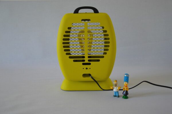 Lampe jaune design Ismet 2