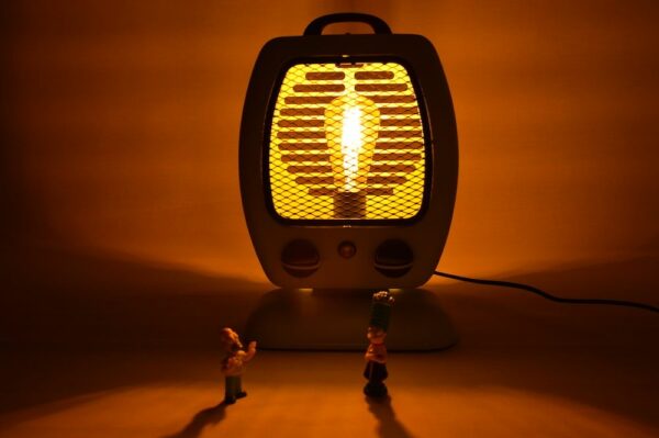 Lampe jaune design Ismet 3