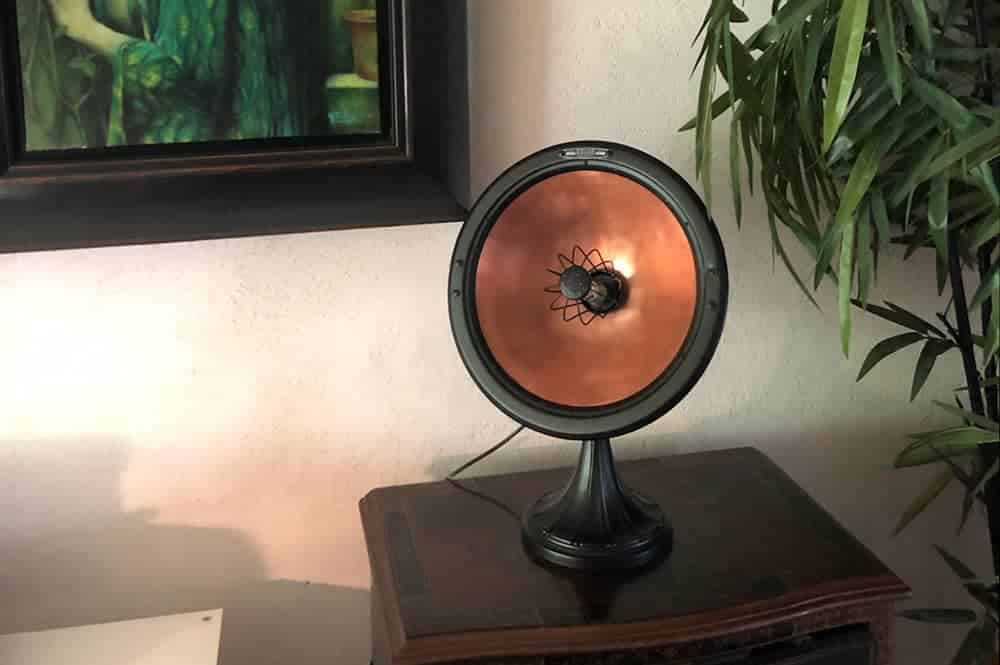 Lampe Parabole Calor Cuivre Noir chez Jean Luc compressor